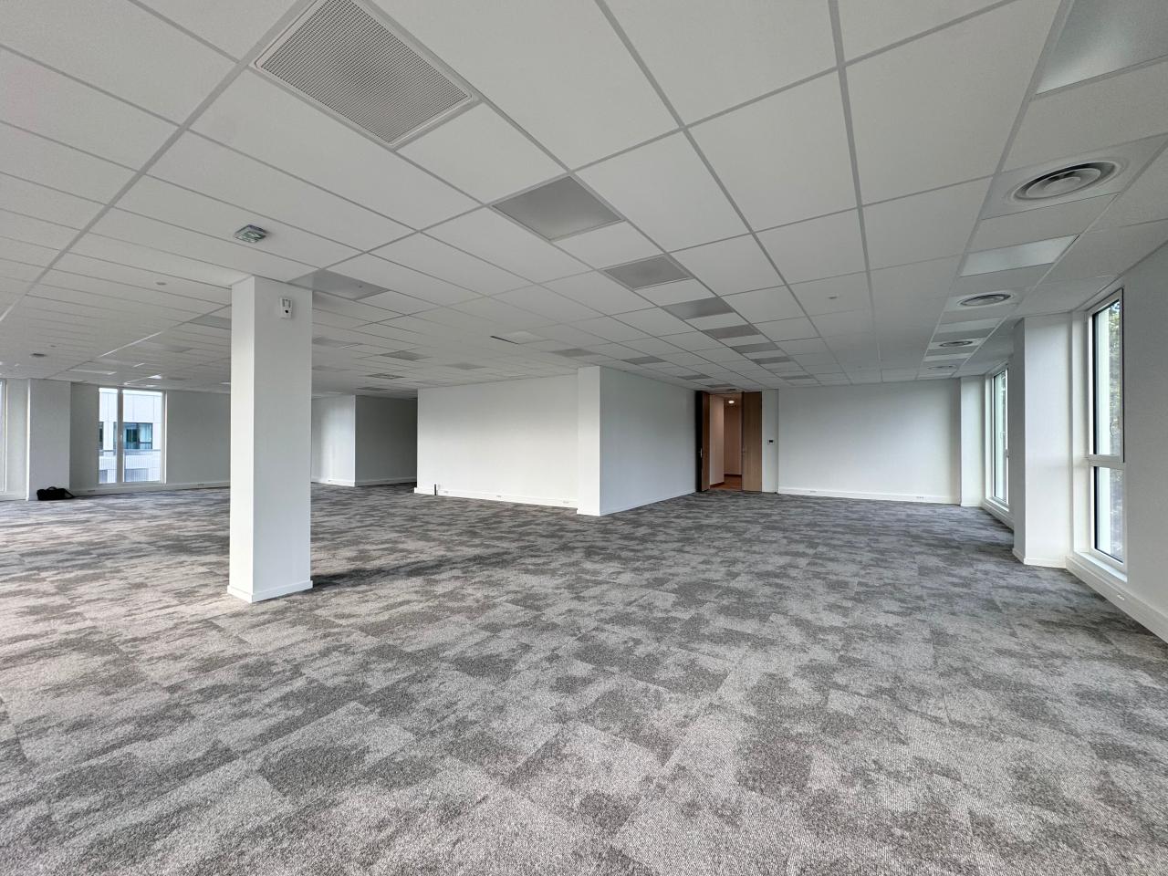 Bureau Limonest 1182m² Vente bureau Limonest Rhône OVBUR2309019 8